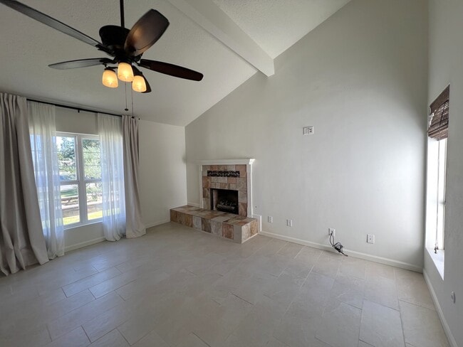 Building Photo - 7415 Hooper Ave