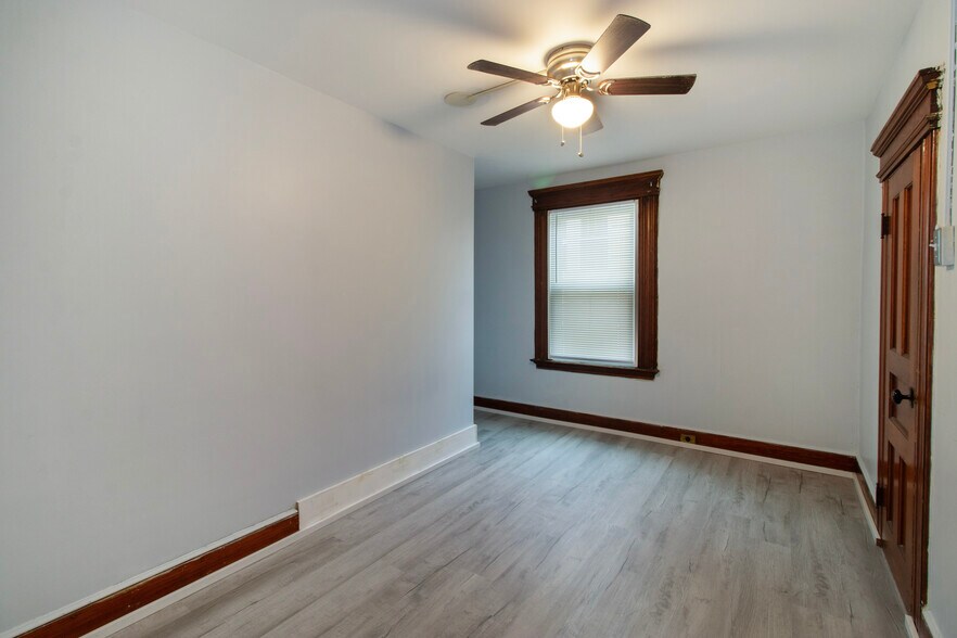 Building Photo - 23 Woodland St