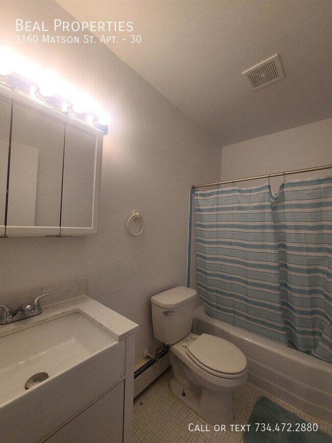 Building Photo - 3160 Matson St