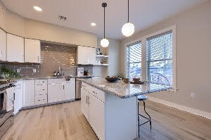 Building Photo - Stadium District Suites