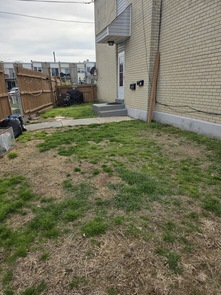 Building Photo - 3418 Ashfield Ln