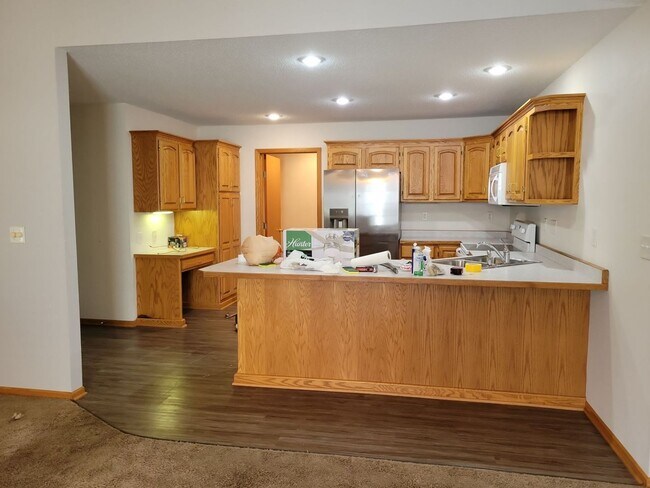 Building Photo - 2209 Cattail Way