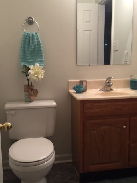 Down Stairs Half Bath - 1224 IN-144