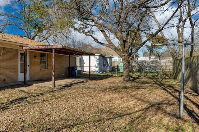 Building Photo - 502 Brown St