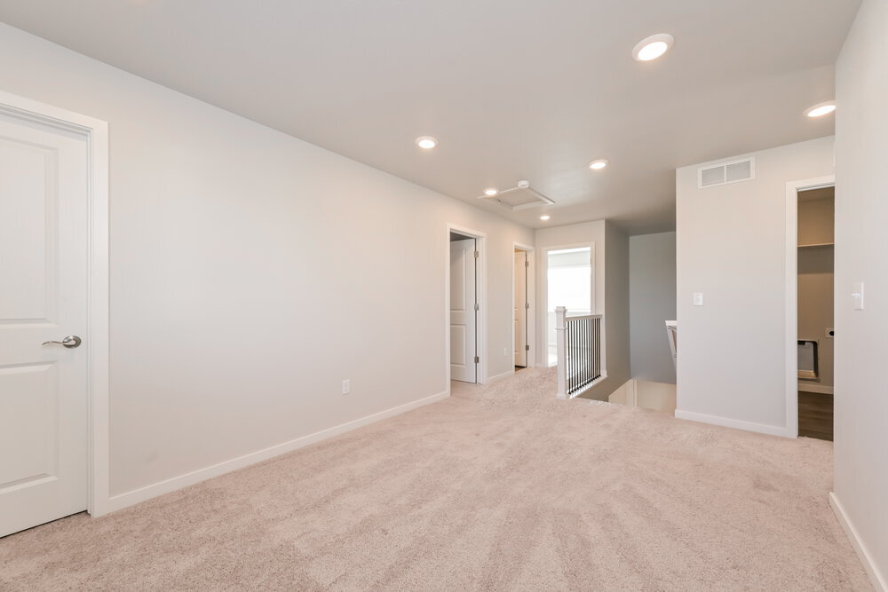 Building Photo - 1399 Orchard St