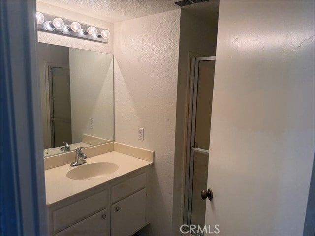 Building Photo - 1 Pomelo