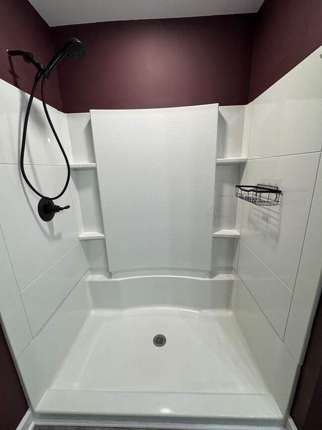 Building Photo - Holly Ridge