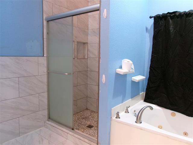 Building Photo - 1519 S Hwy 67