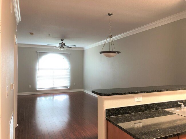 Building Photo - 2299 Lone Star Dr