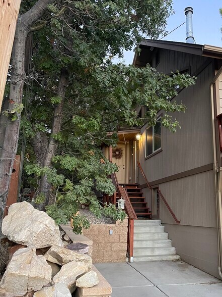 Building Photo - 1455 Rockspray Dr