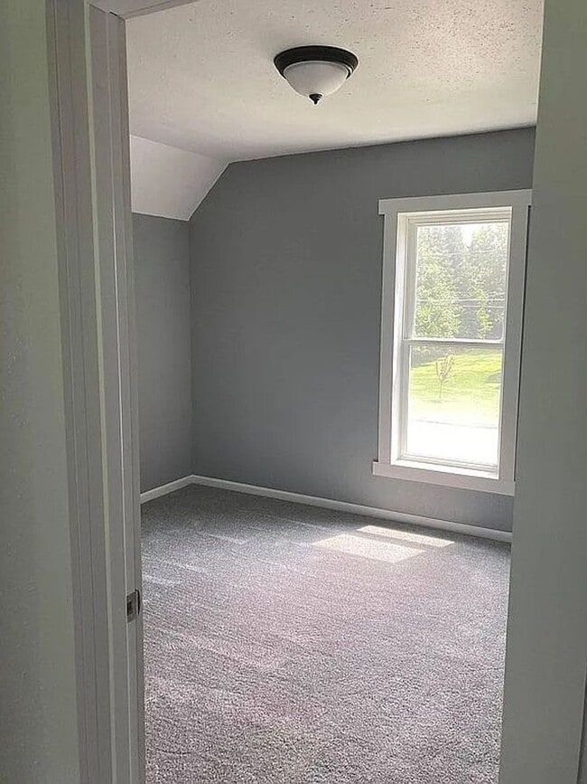 Building Photo - Click the “Apply Now” button or email wapmrentals@gmail.com for a prompt response.