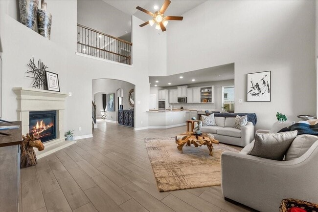 Building Photo - 2417 Lake Mist Dr