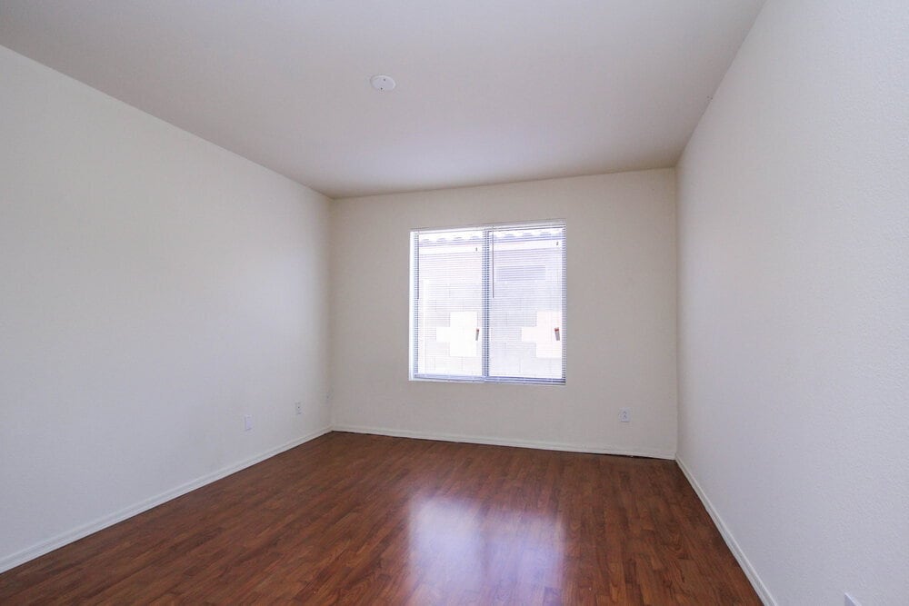 Building Photo - 14711 W Ely Dr