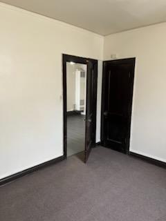 Building Photo - 1048 Van Buren St