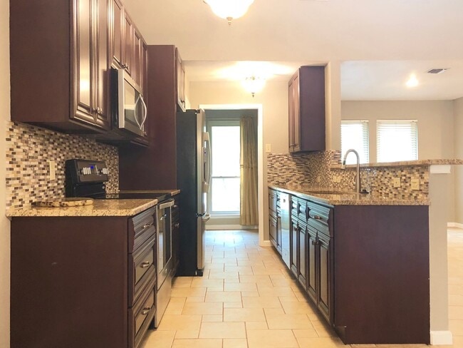 Building Photo - 4910 Babson St