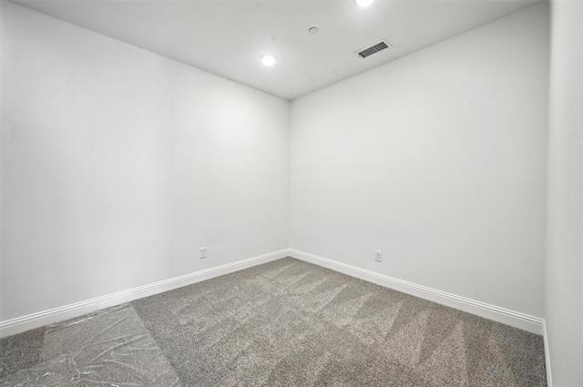 Building Photo - 2528 Campden Mews