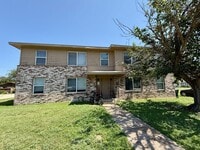 Building Photo - 803 Sissom Rd