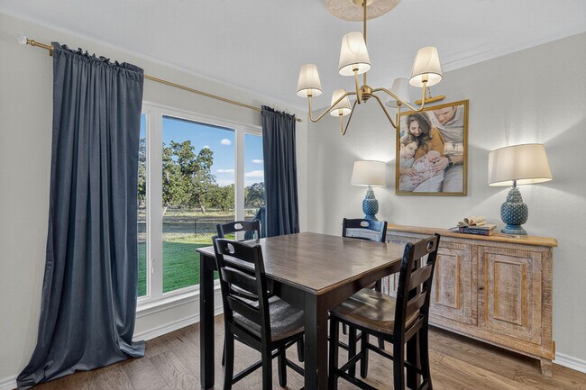 Building Photo - 435 Oxbow Trail