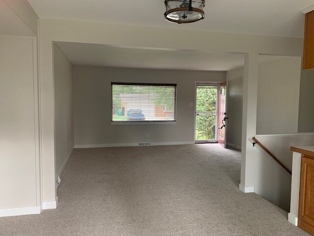 Building Photo - 4952 Tarcoola Ln