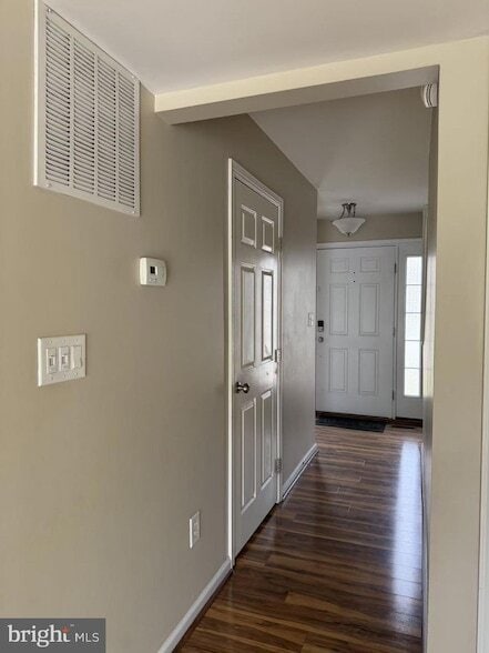 Building Photo - 7726 Heathers Ln
