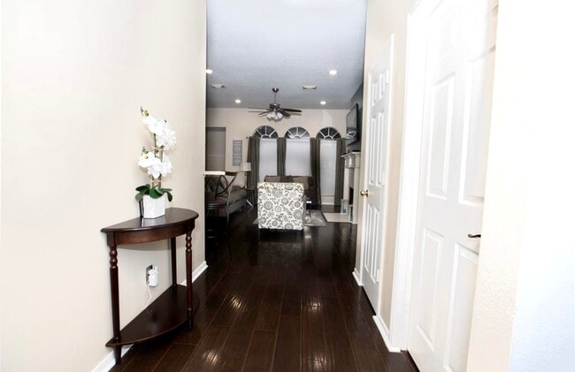 Building Photo - 22722 Birch Point Dr