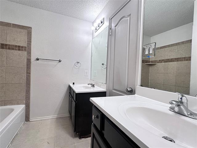 Building Photo - 769 Windridge Ln