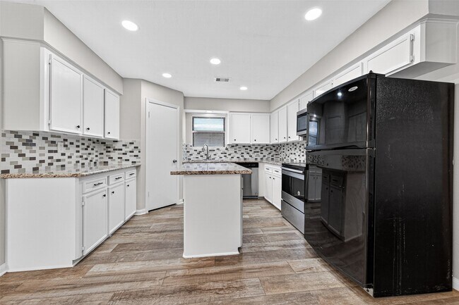 Building Photo - 21043 Northern Colony Ct