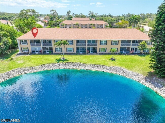 Building Photo - 2050 W Crown Pointe Blvd