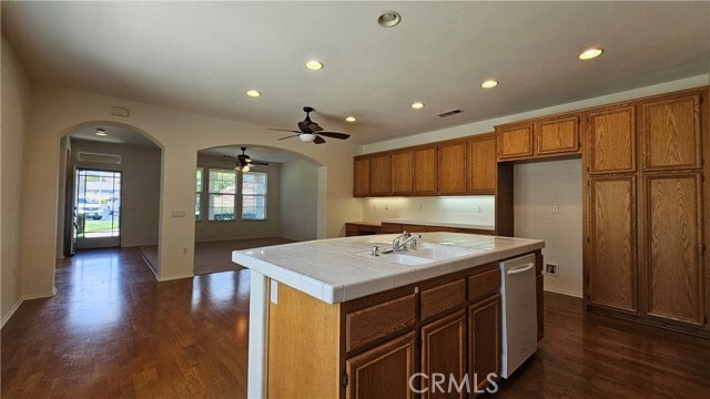 Building Photo - 8233 Doral Ln