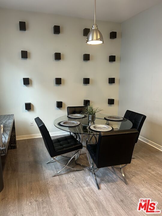 Building Photo - 5350 Playa Vista Dr