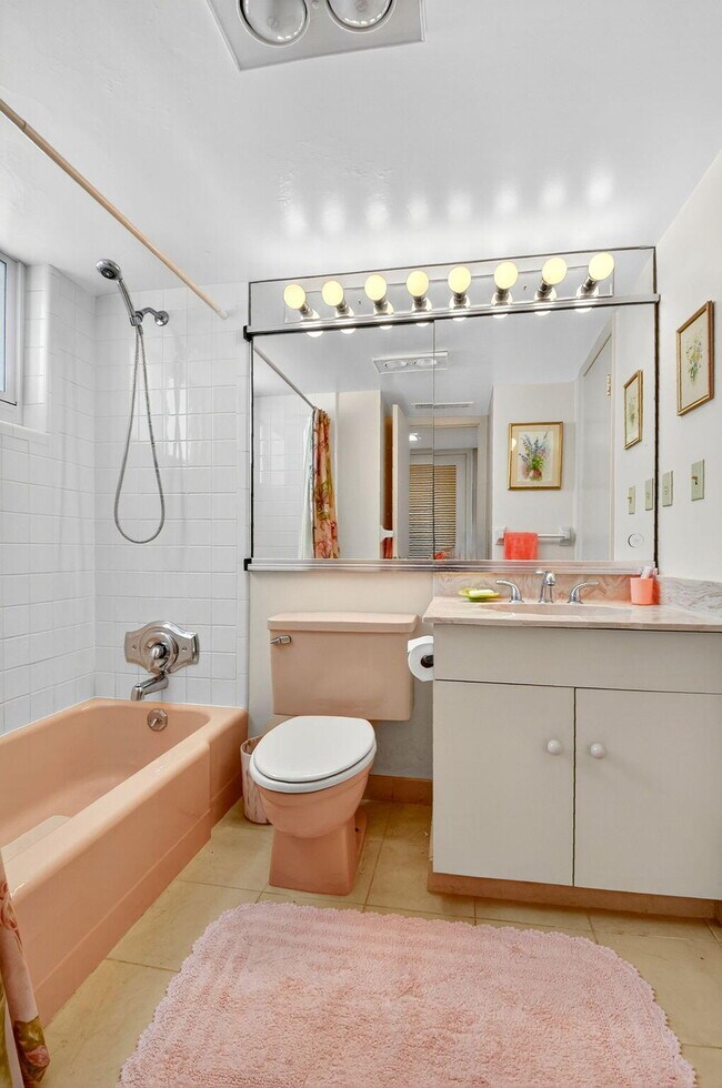 Building Photo - 2505 S Ocean Blvd