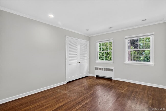 Building Photo - 20 Earle Pl