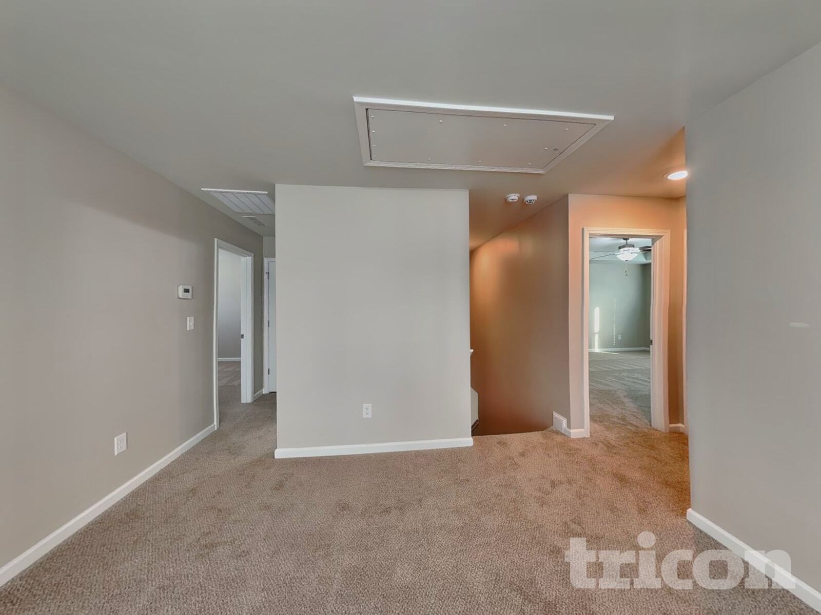 Building Photo - 265 Frst Mdw Ln