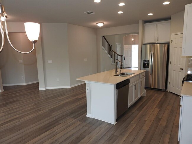 Building Photo - 108 Hauser Dr