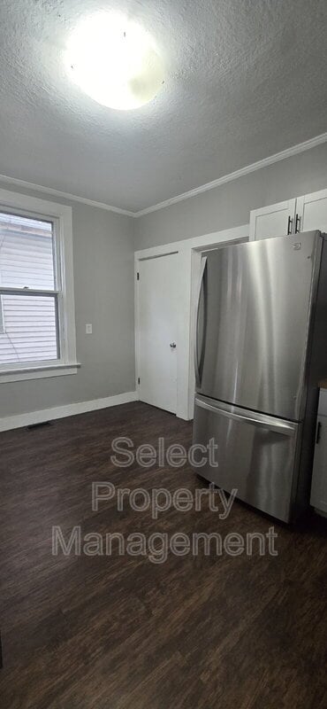 Building Photo - 224 Killea St