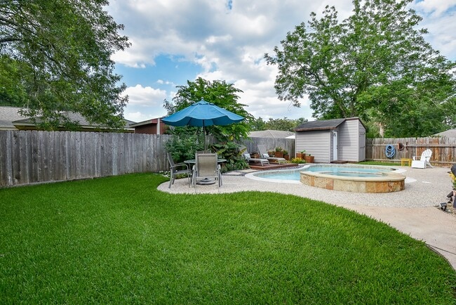 Building Photo - 1918 Quail Grove Ln