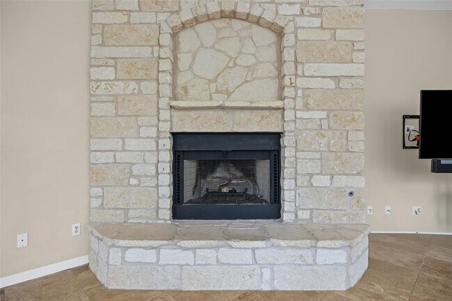 Building Photo - 10648 Bramblecrest Dr