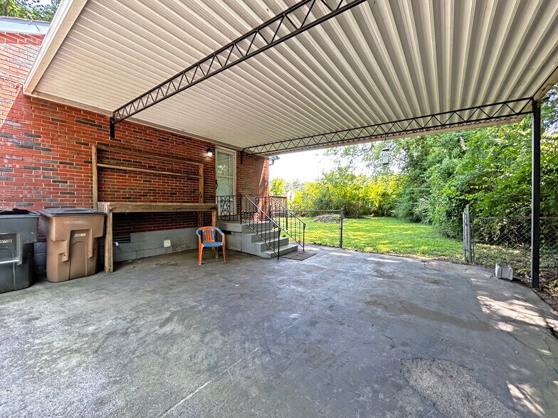 Building Photo - 2659 Woodberry Dr