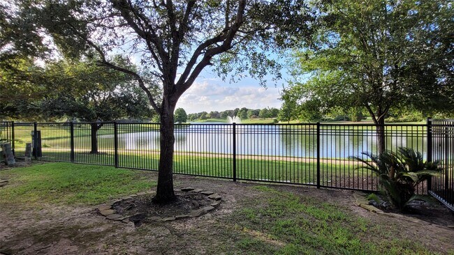 Building Photo - 16818 Talisker Dr