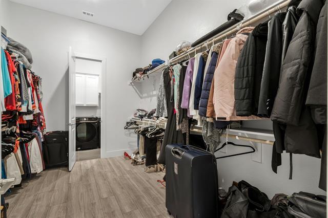 Building Photo - 12106 Dahlia Bay Dr
