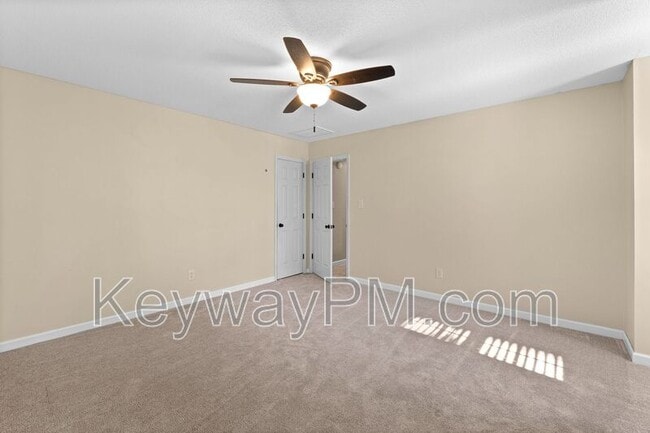 Building Photo - 315 Rabun Valley Ln