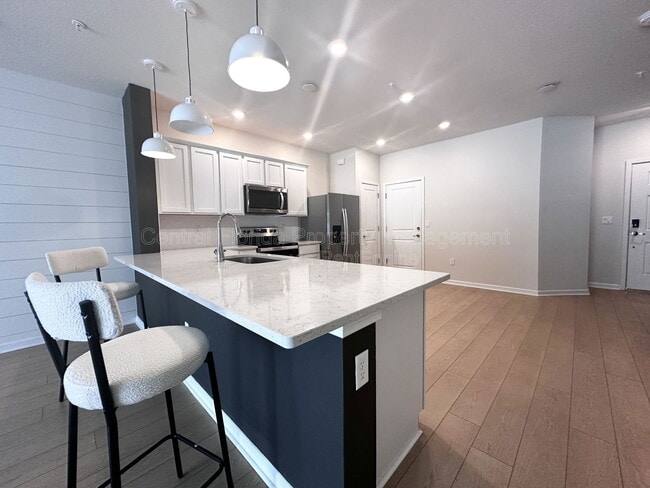 Building Photo - 2949 Clever Ln
