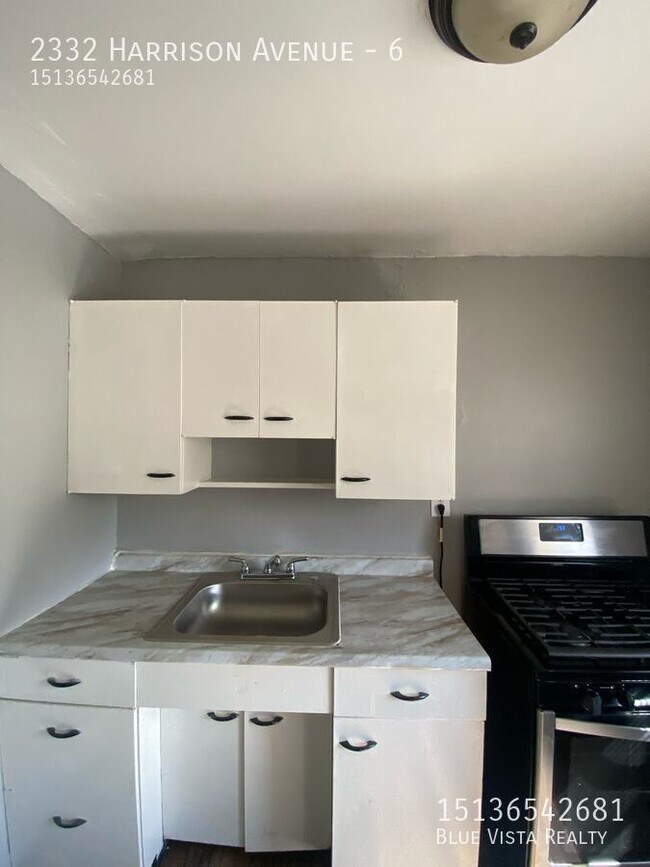 Building Photo - 2332 Harrison Ave