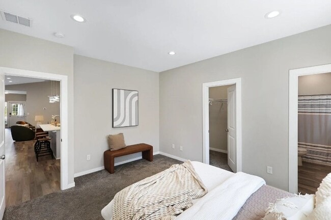 Building Photo - Modern Updates Meet Classic Charm in This ...