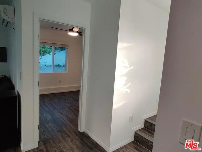 Building Photo - 6720 Van Noord Ave