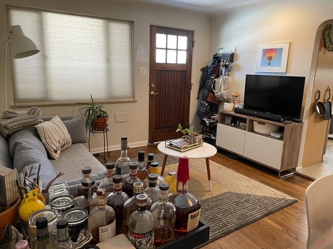 Building Photo - 2326 Lowell Blvd