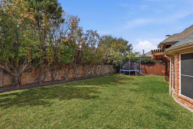 Building Photo - 7105 Langmuir Dr