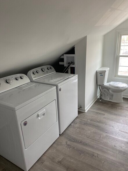 New Washer & Dryer - 893 Penn St