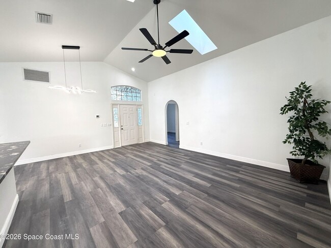 Building Photo - 2924 Pebble Creek St