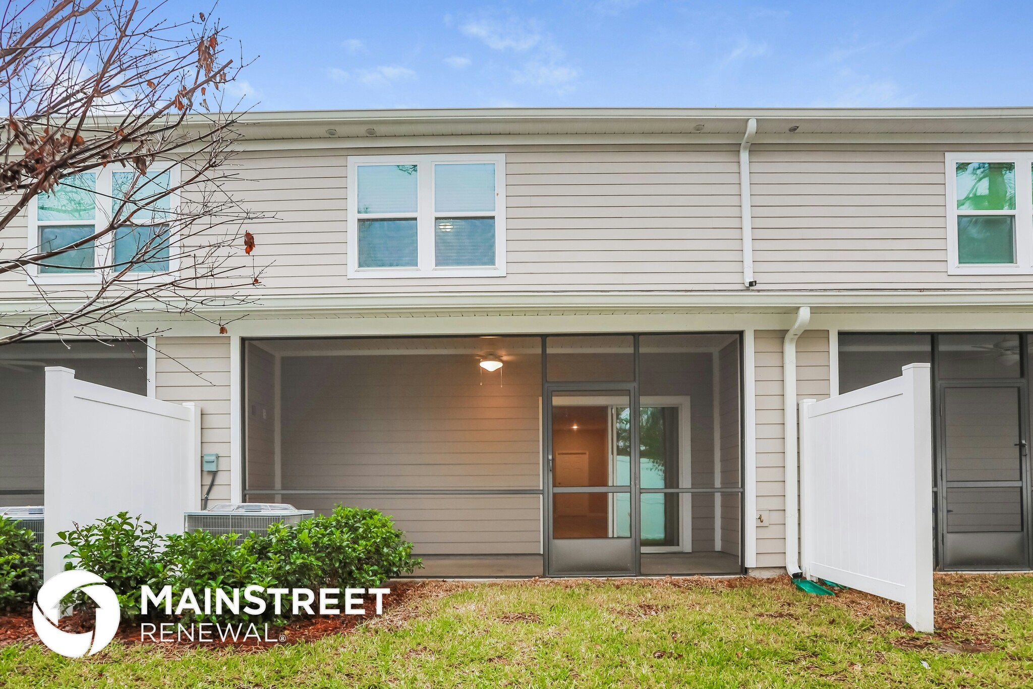 Building Photo - 7419 Palm Hills Dr